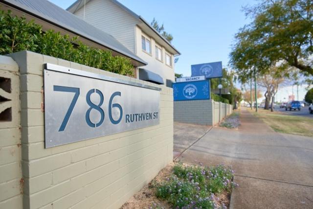 Ruthven Street Motor Inn Toowoomba Esterno foto