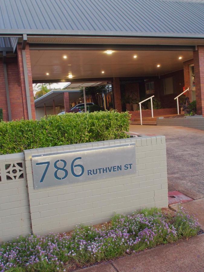 Ruthven Street Motor Inn Toowoomba Esterno foto
