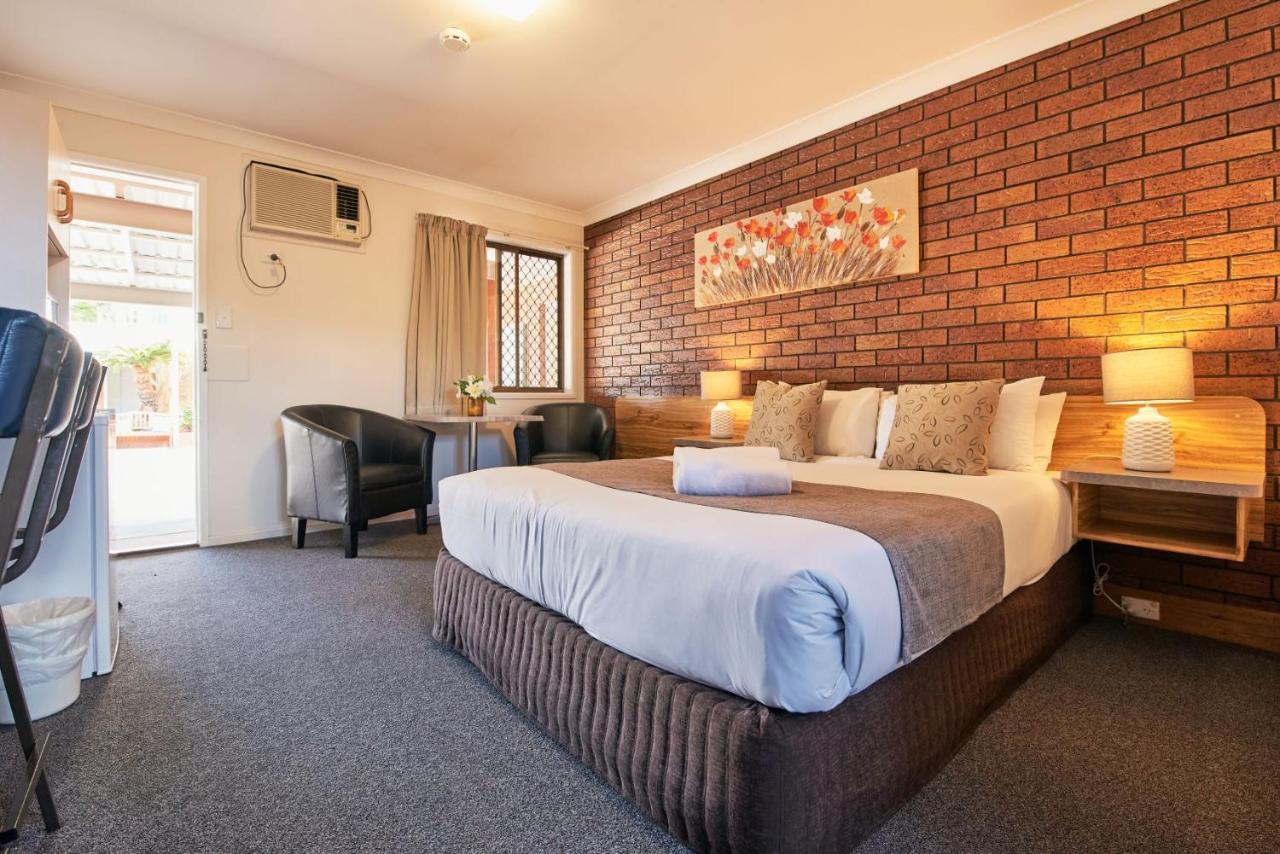 Ruthven Street Motor Inn Toowoomba Esterno foto